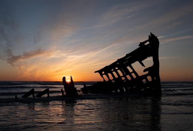 Peter Iredale shipwreck at sundown